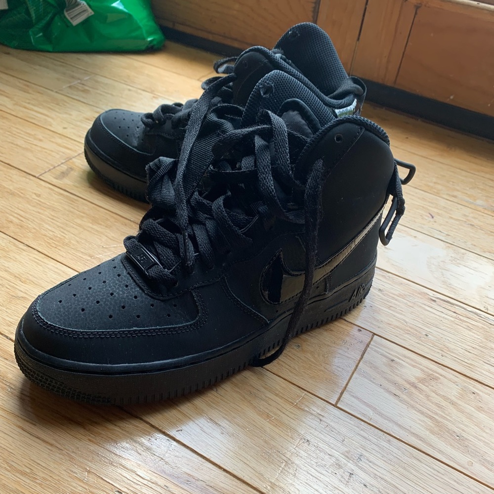 Black Air Force ones